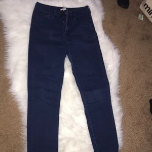 Blue denim forever 21 skinny jeans.